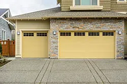 Trust Garage Door Orlando, FL 407-796-8574 - residential-side